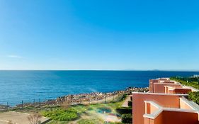 559 Cap corniche T2 en résidence front de mer!